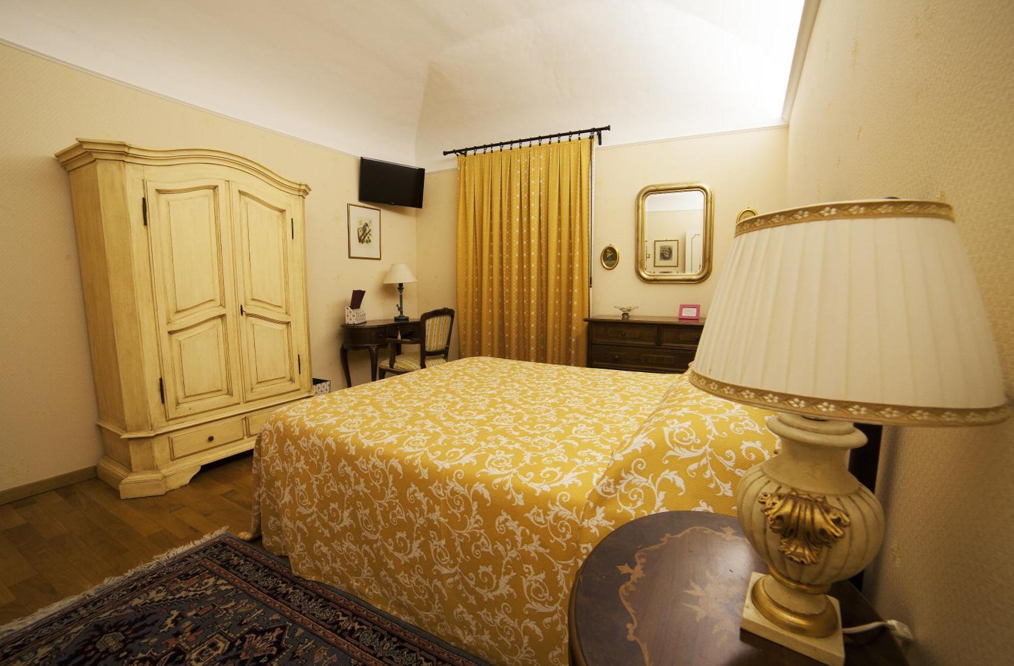 La Luma Hotel Montecosaro (Marche) Quarto foto