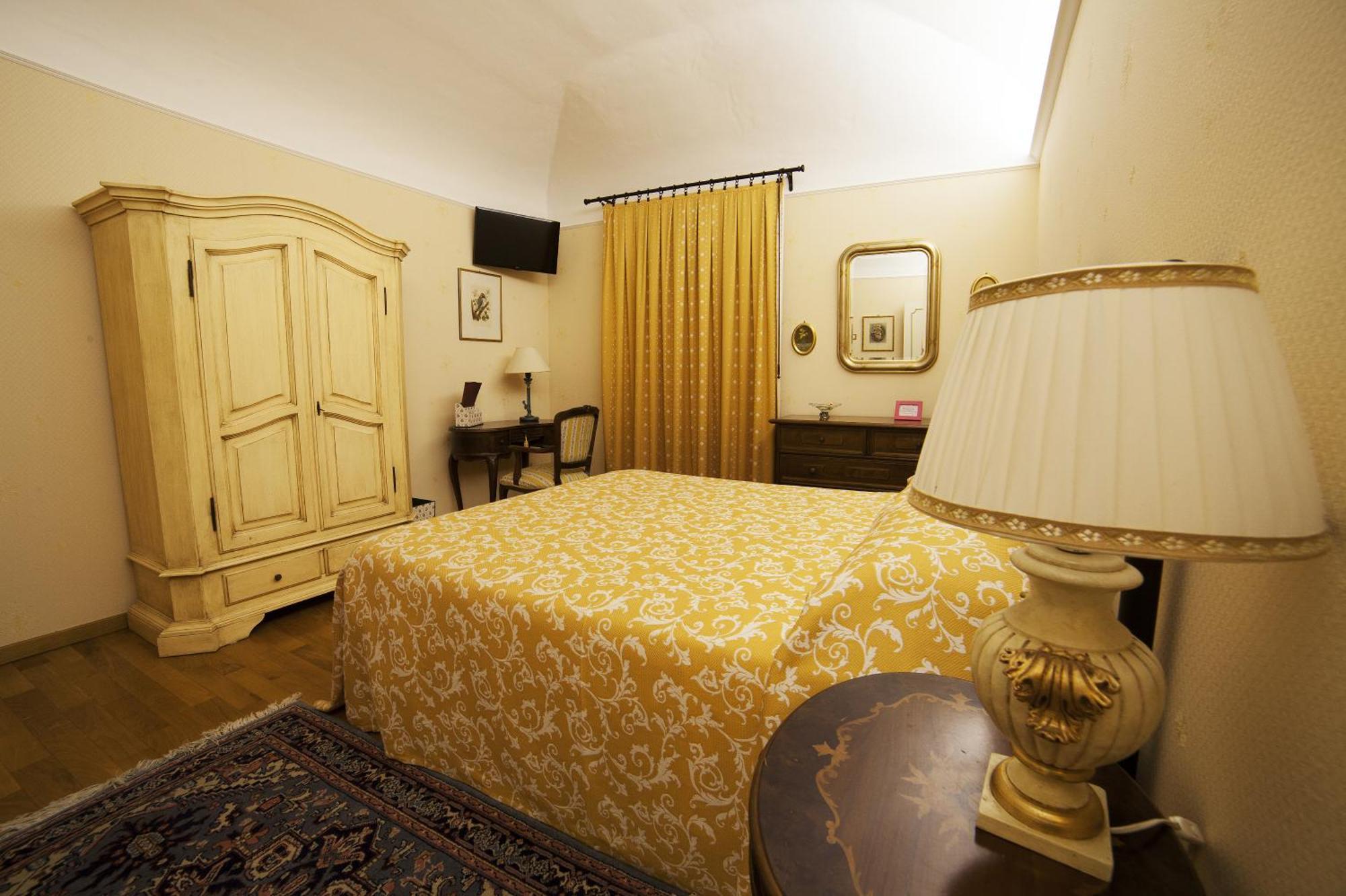 La Luma Hotel Montecosaro (Marche) Quarto foto