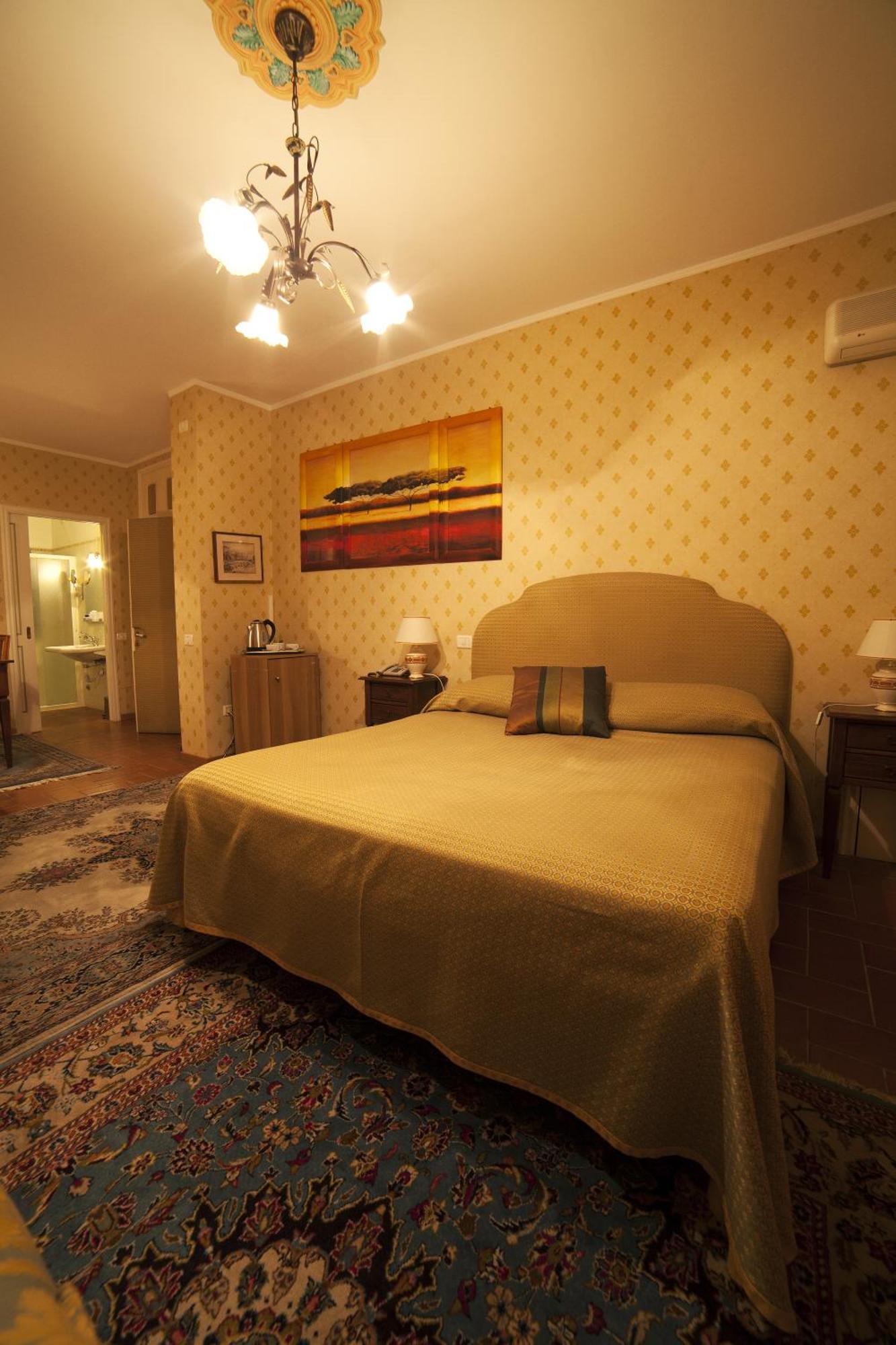 La Luma Hotel Montecosaro (Marche) Quarto foto